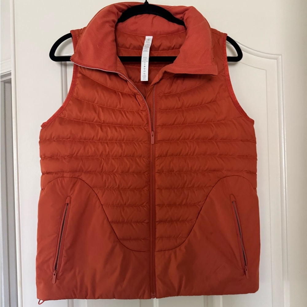 Lululemon Lightweight Relaxed Fit Down Vest